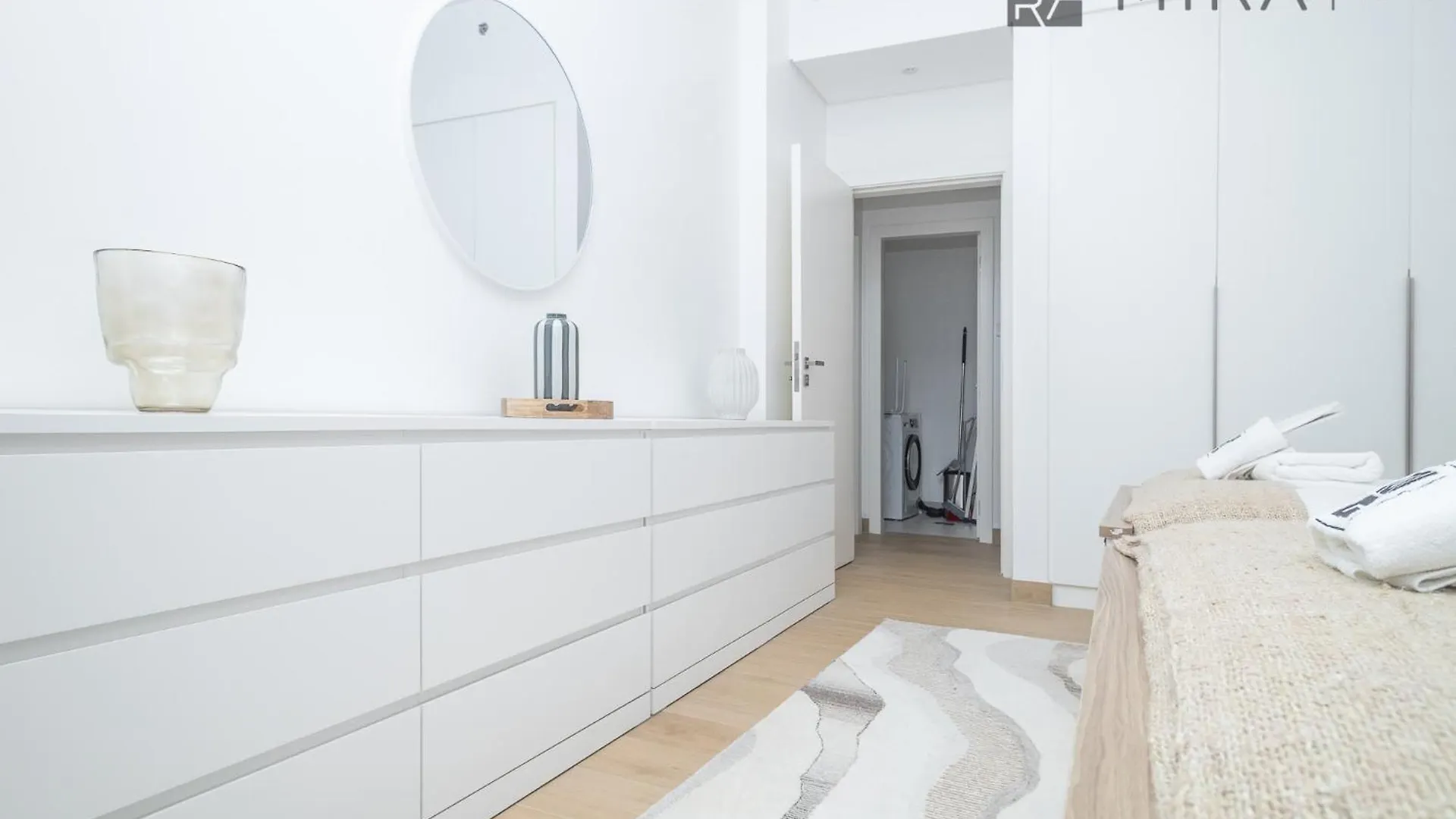 Mira Holiday Homes -Cosy 2 Bhk Apartment With Marina View Dubai United Arab Emirates