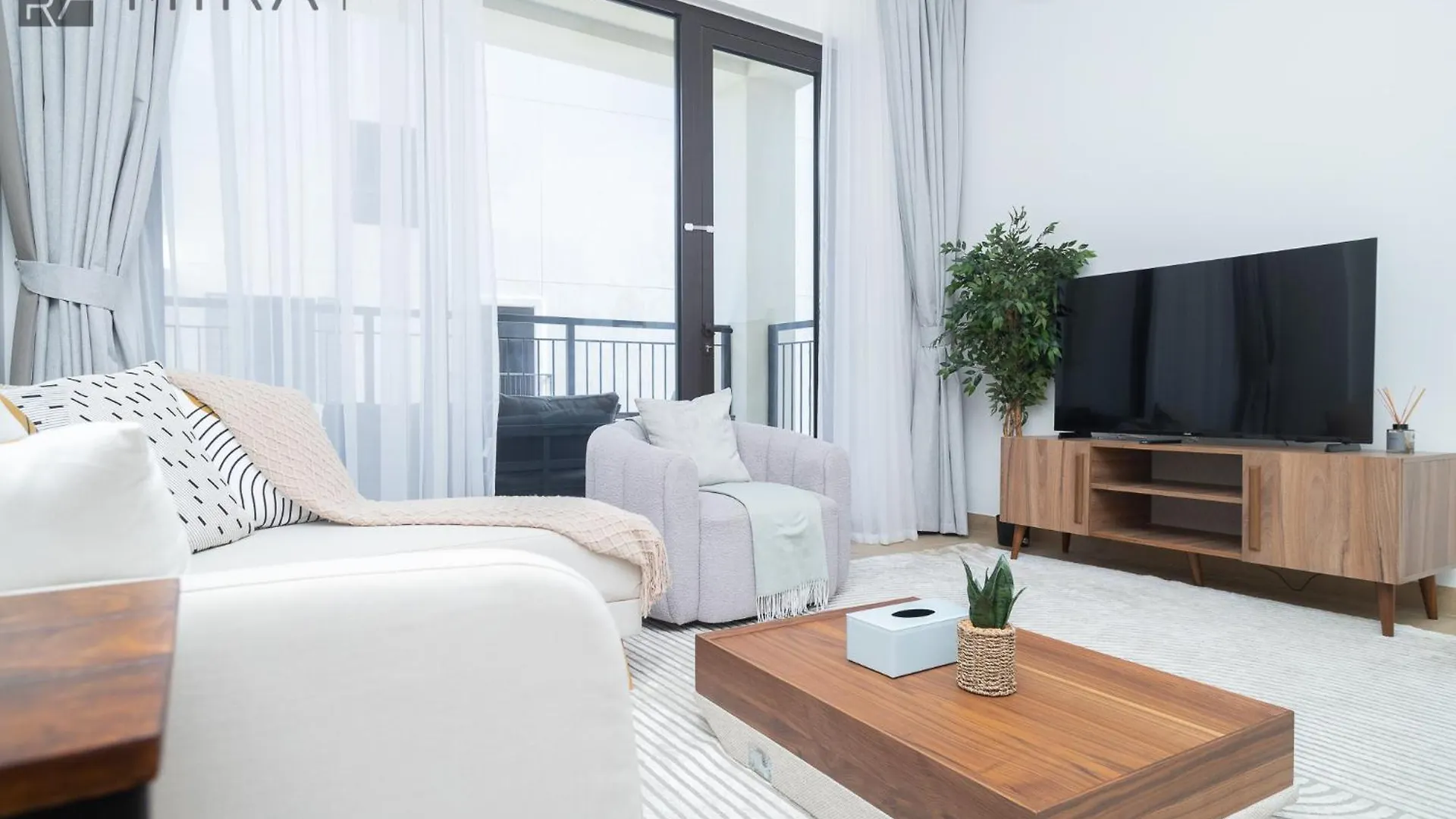 Mira Holiday Homes -Cosy 2 Bhk Apartment With Marina View ドバイ
